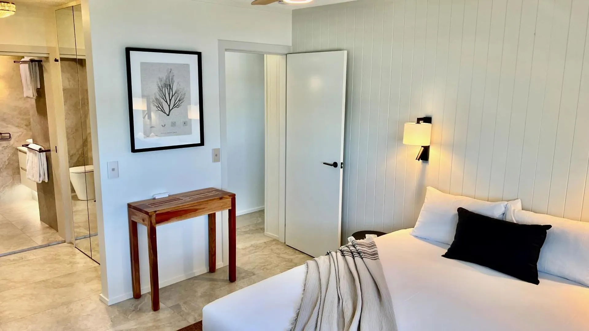 84 The Spit Holiday Apartments Mooloolaba Aparthotel