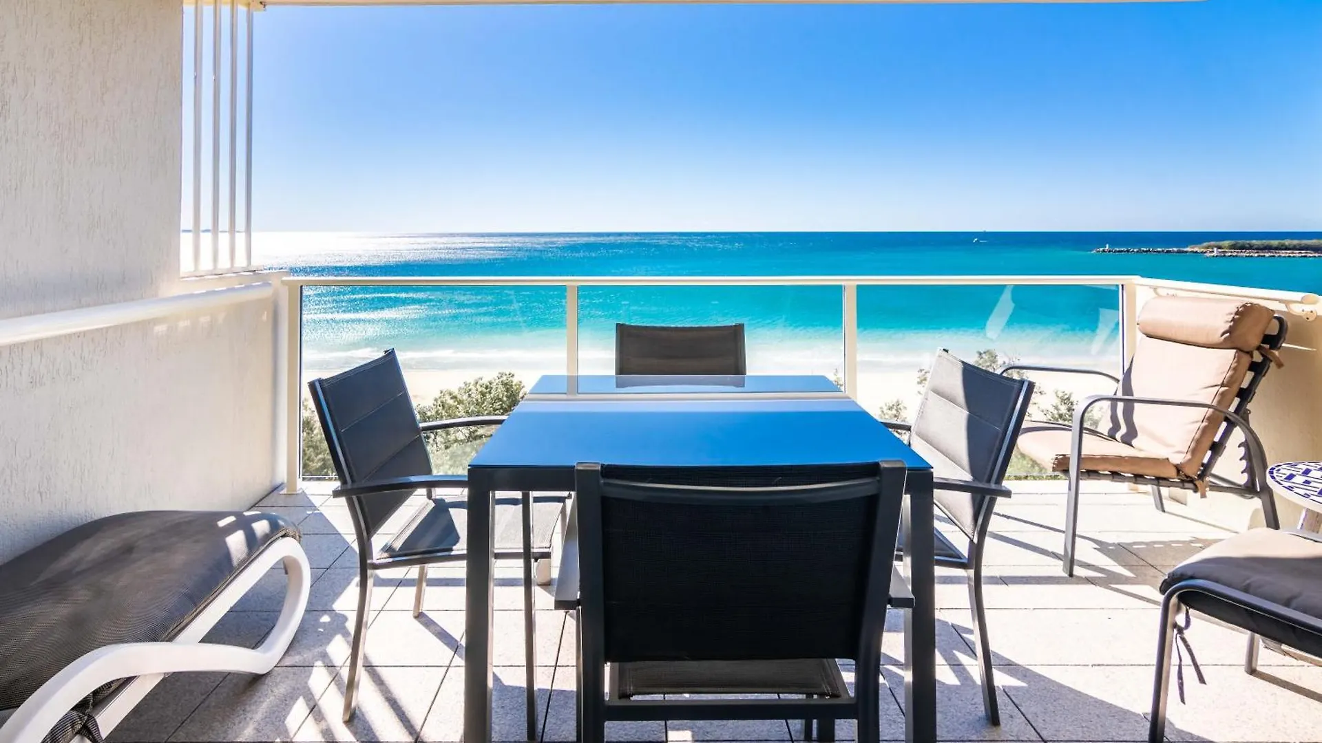 84 The Spit Holiday Apartments Mooloolaba 3*,