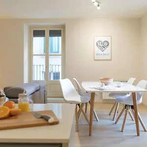 Apartment Bravissimo Cort Reial-3b 